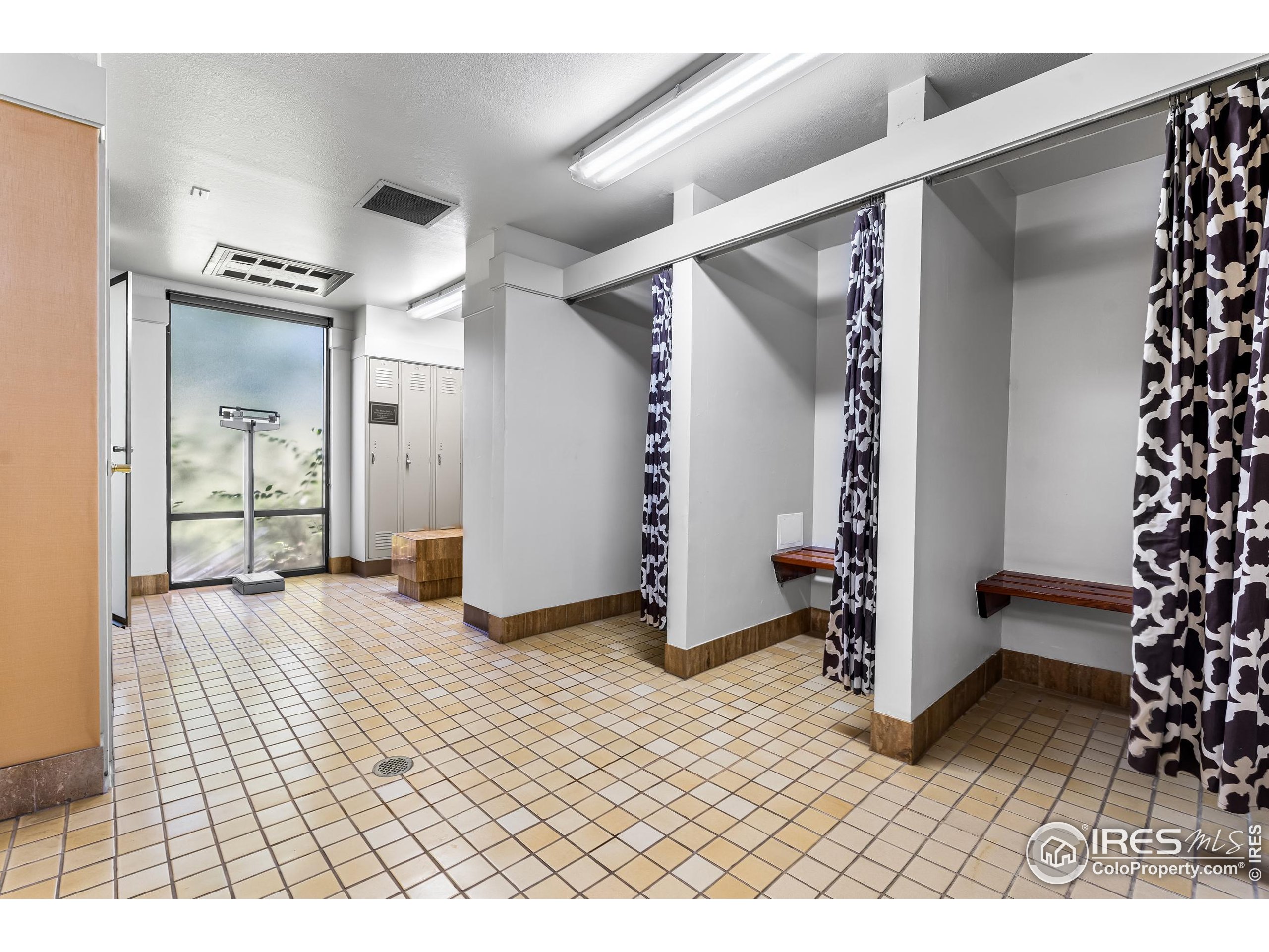 1900 E Girard Pl 1008