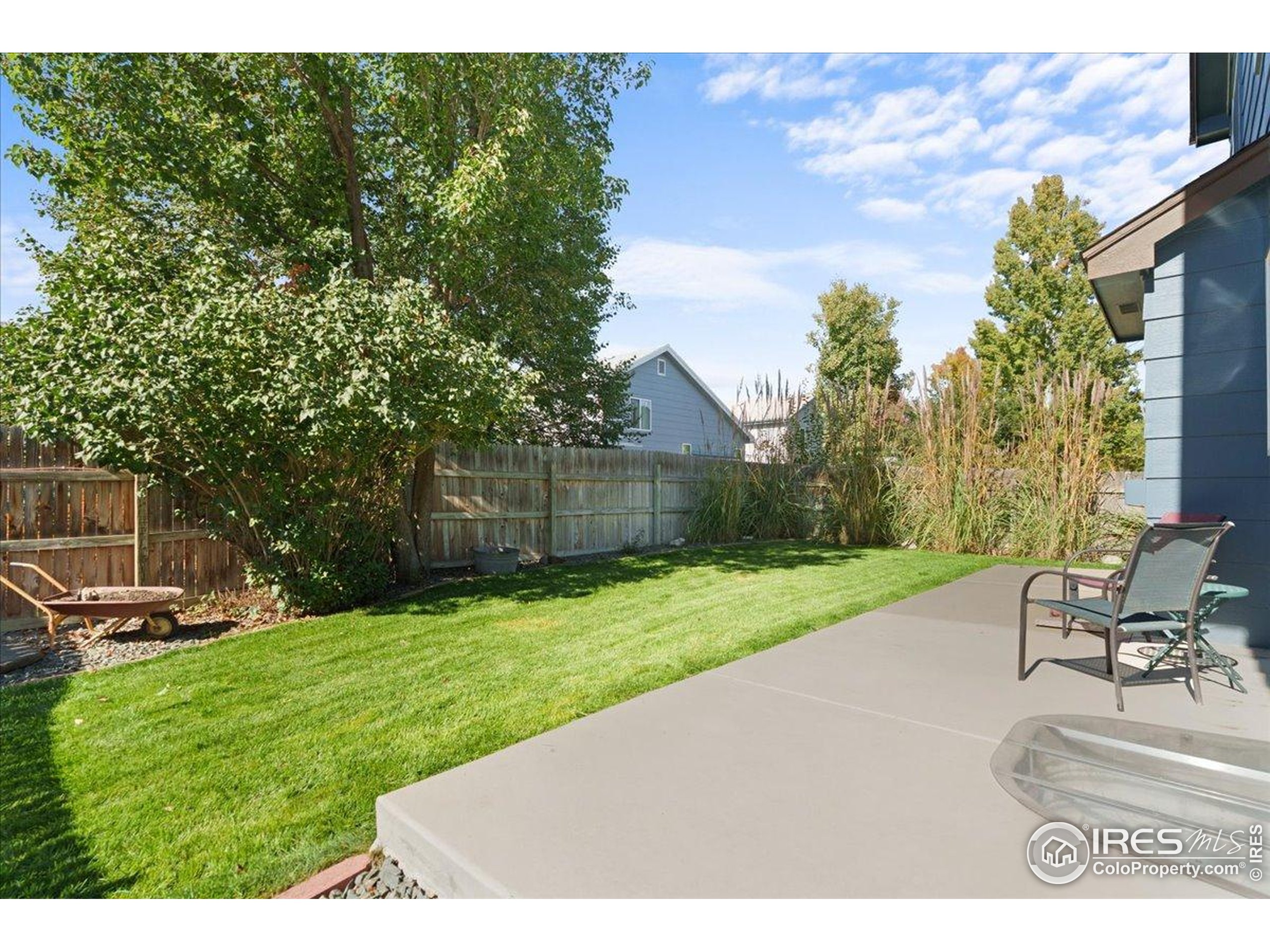 10476 Sunburst Ave Firestone