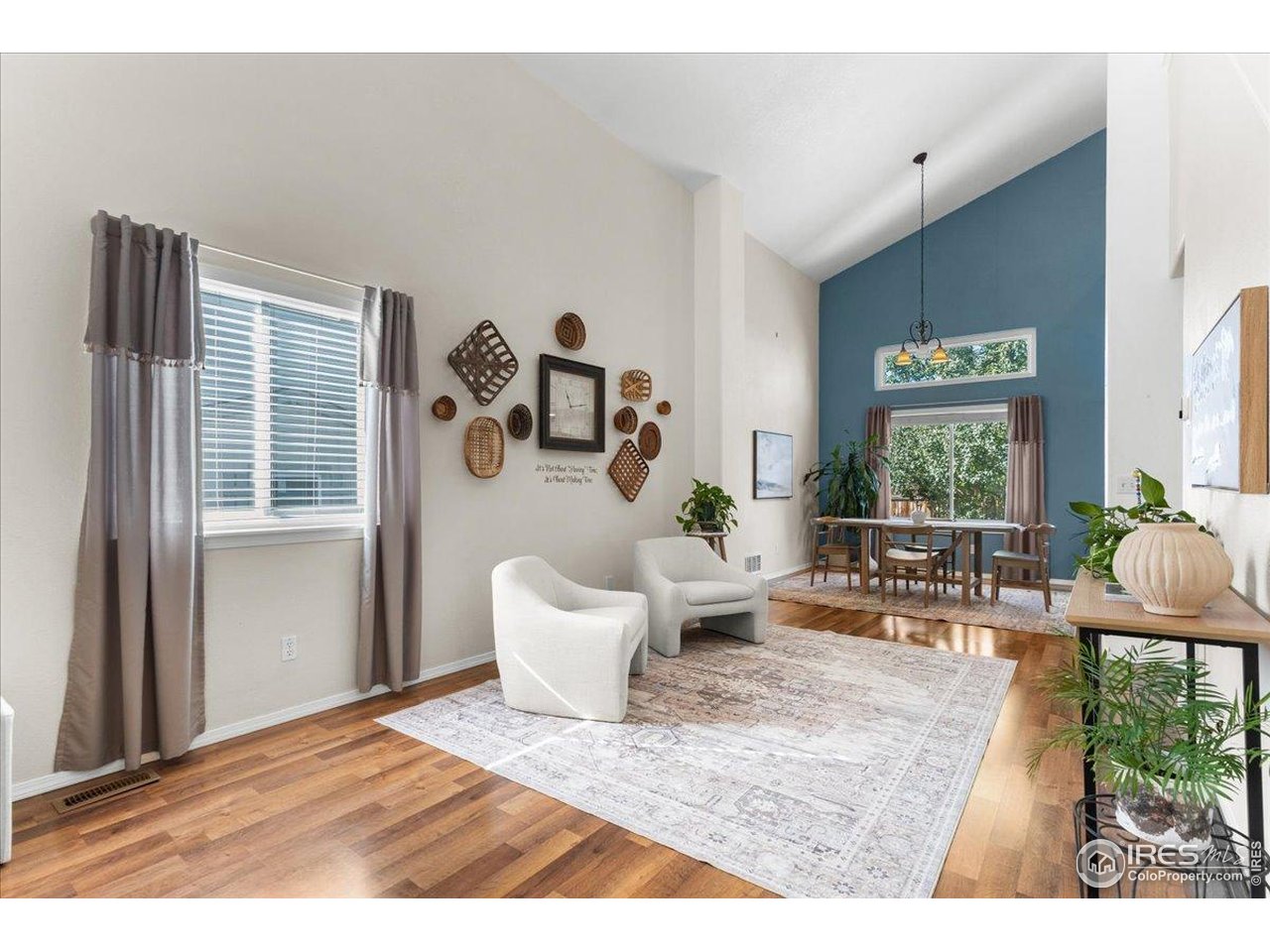 10476 Sunburst Ave Firestone