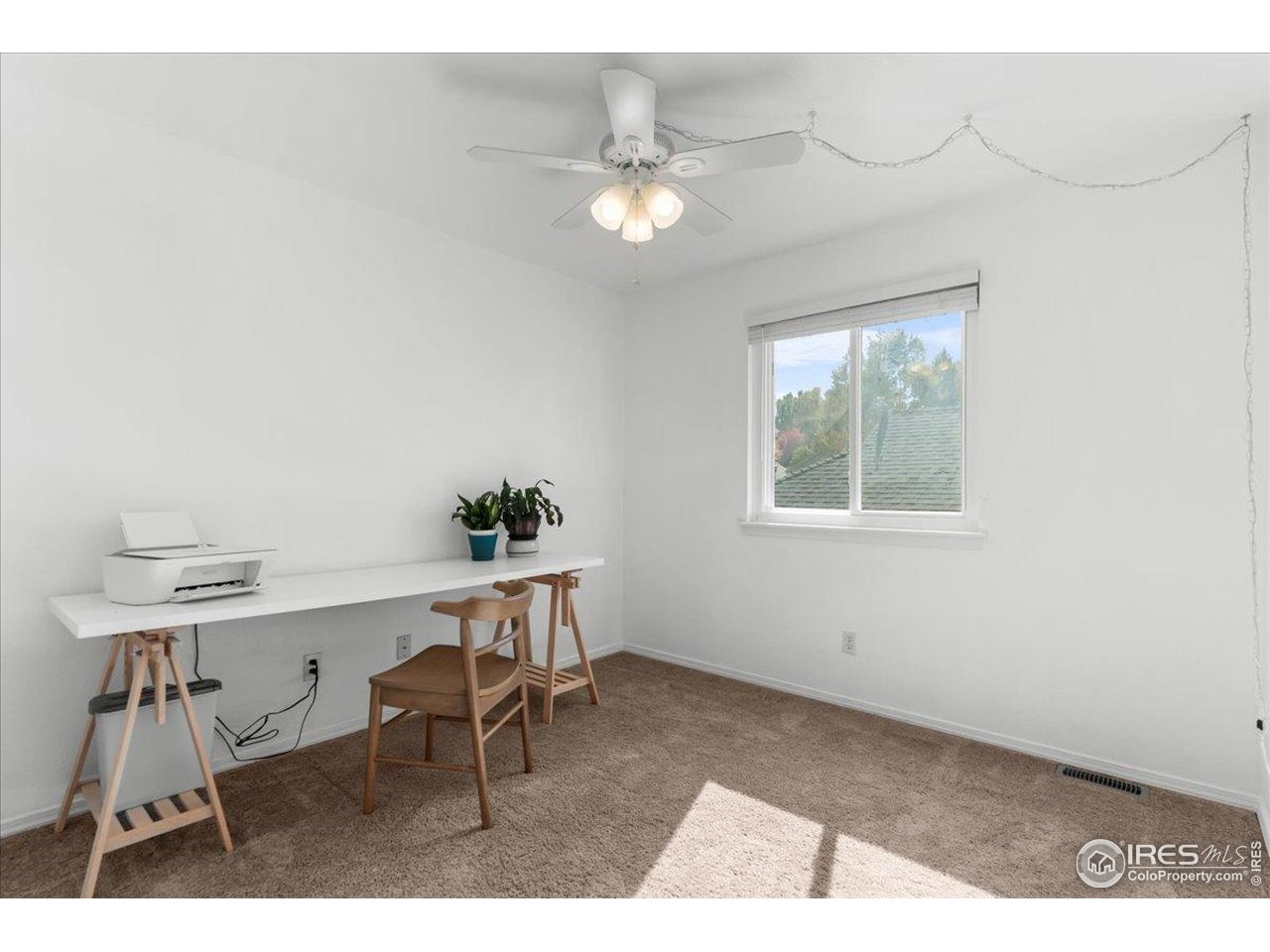 10476 Sunburst Ave Firestone