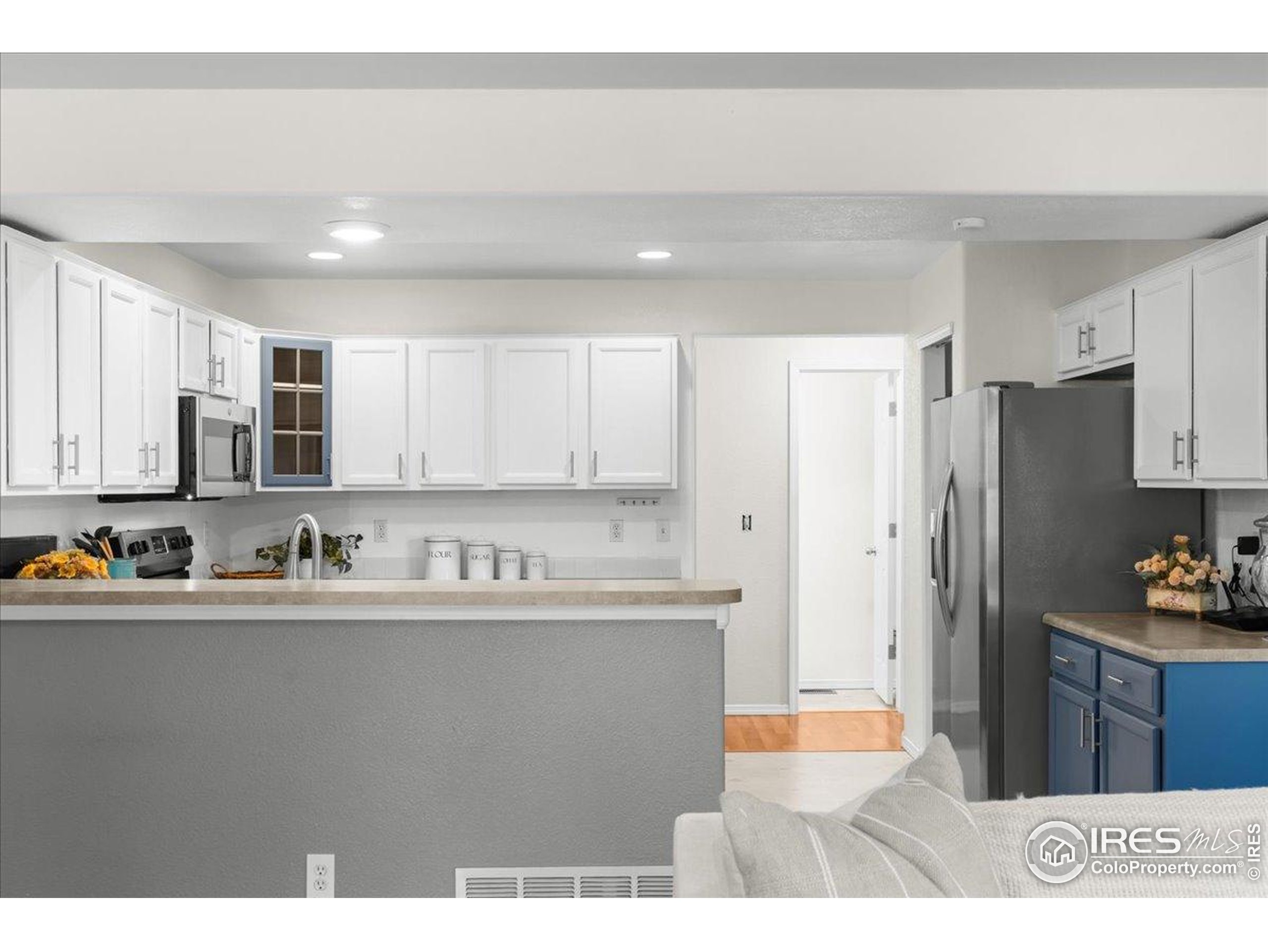 10476 Sunburst Ave Firestone