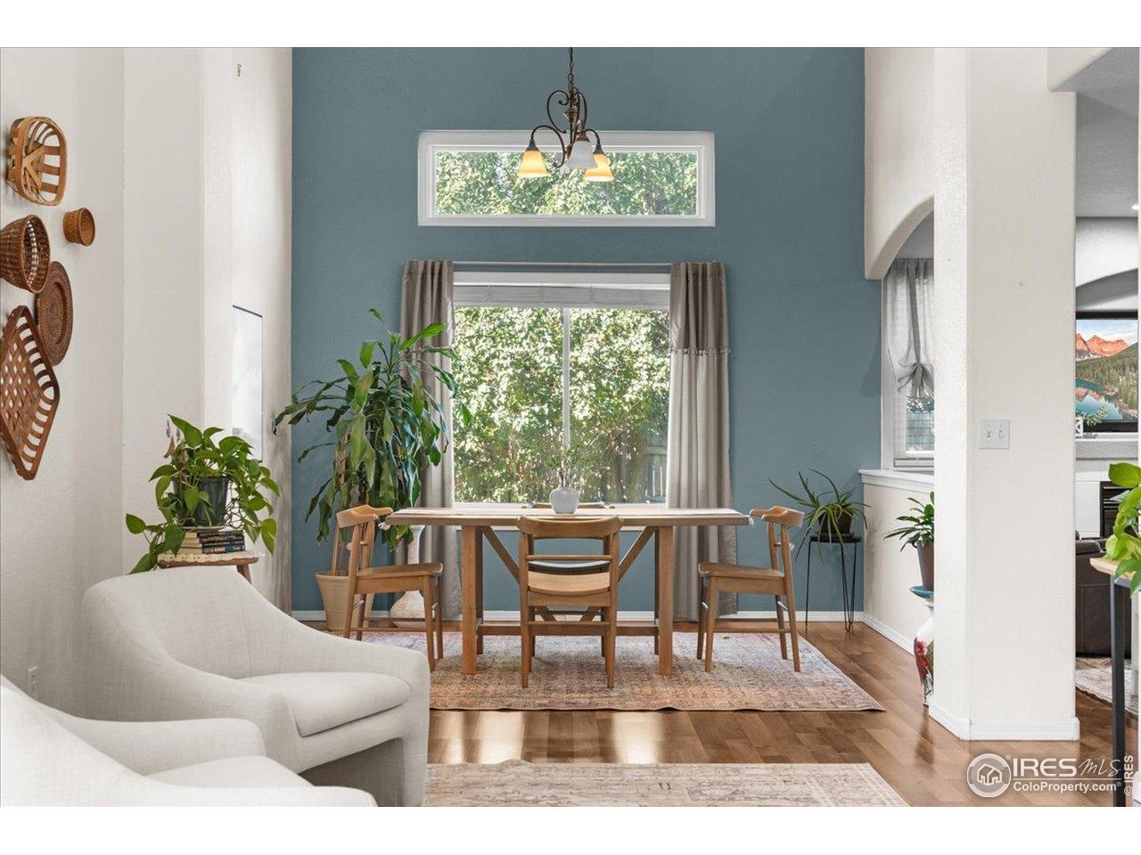 10476 Sunburst Ave Firestone