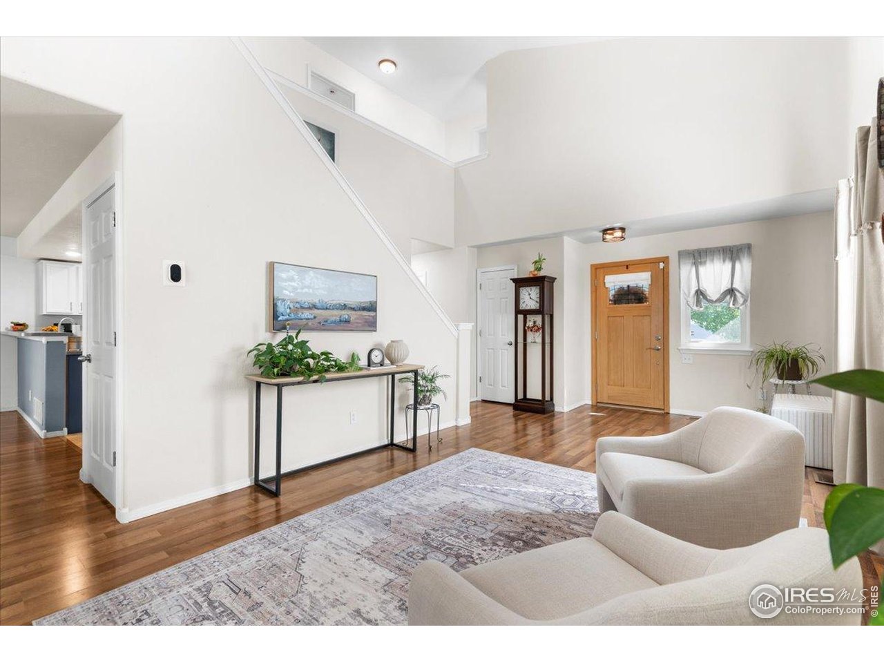 10476 Sunburst Ave Firestone