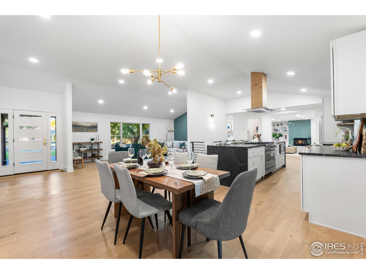 7382 W Stanford Ave Littleton