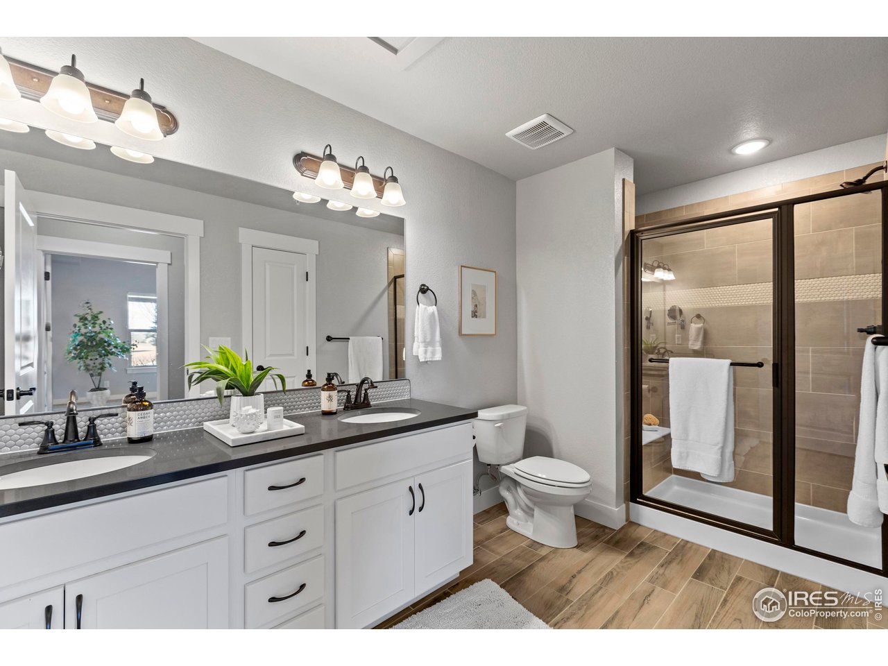 6634 Crystal Downs Dr 103 Windsor Unit: 103