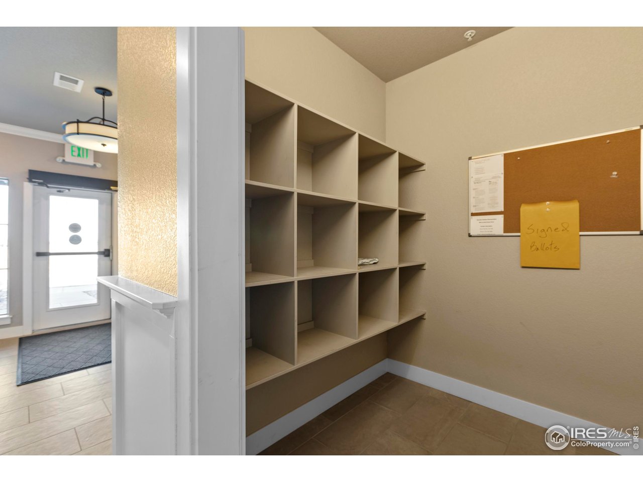 6634 Crystal Downs Dr 103 Windsor Unit: 103