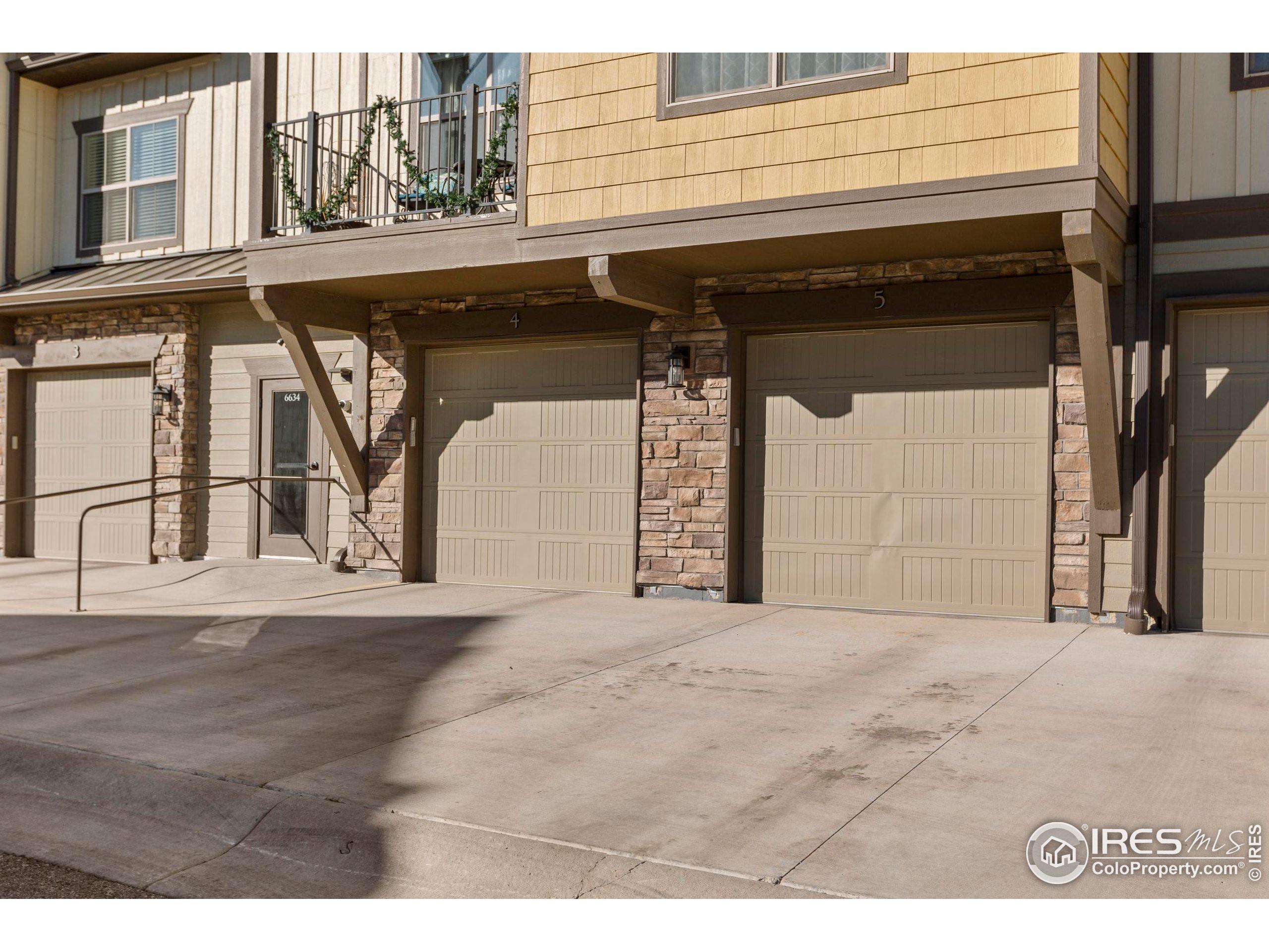 6634 Crystal Downs Dr 103 Windsor Unit: 103