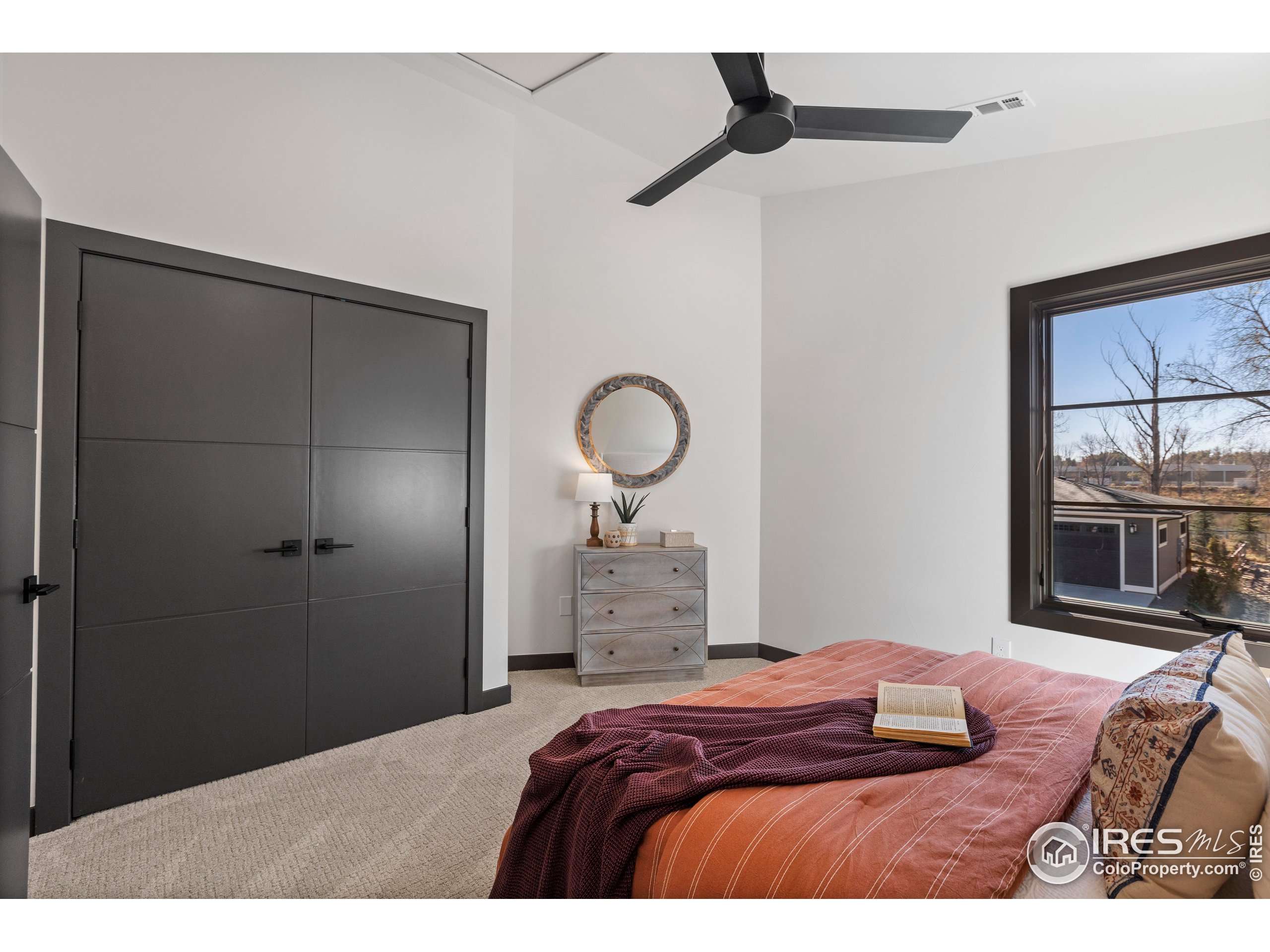 728 Peregoy Farms Way