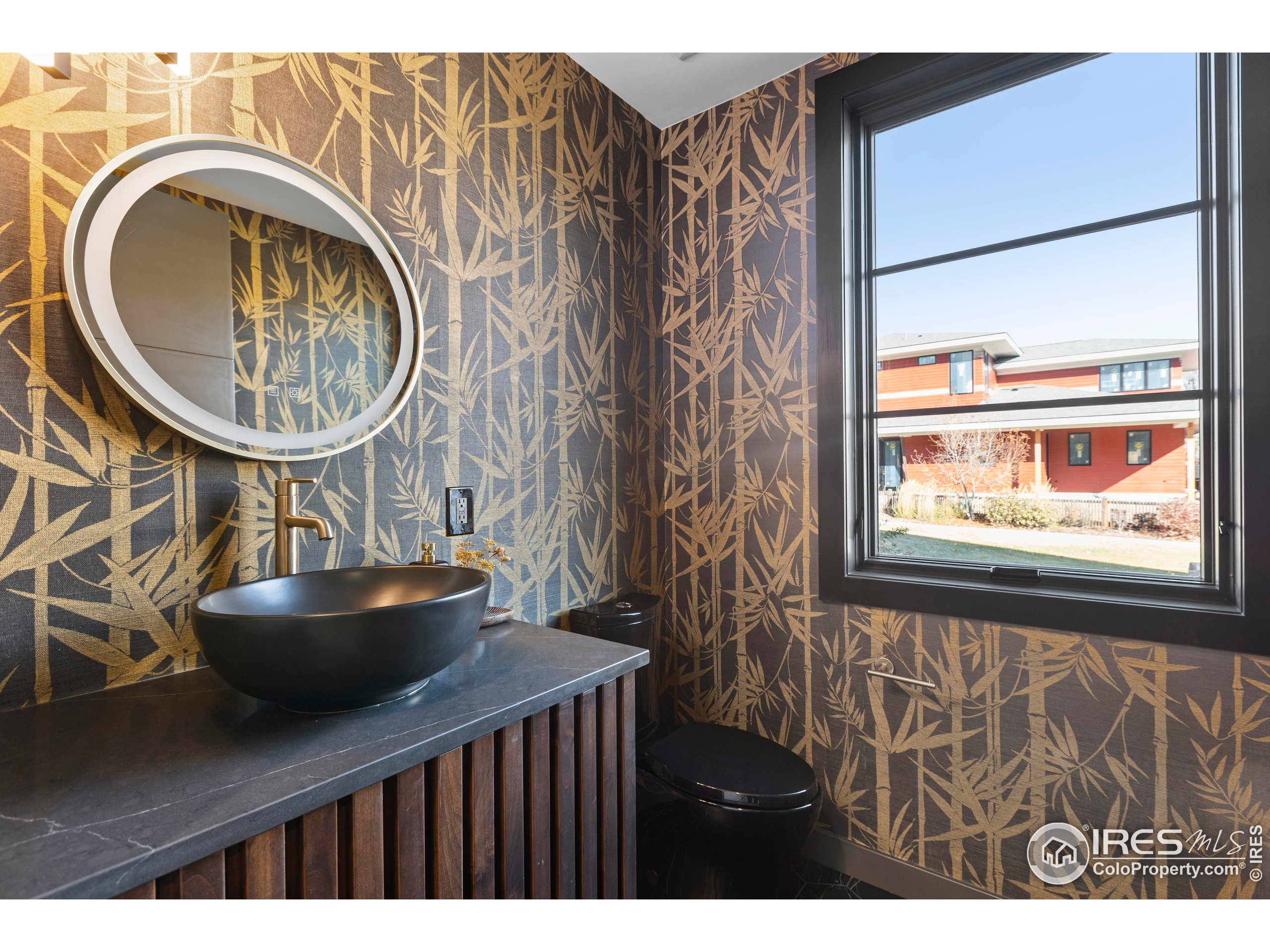 728 Peregoy Farms Way