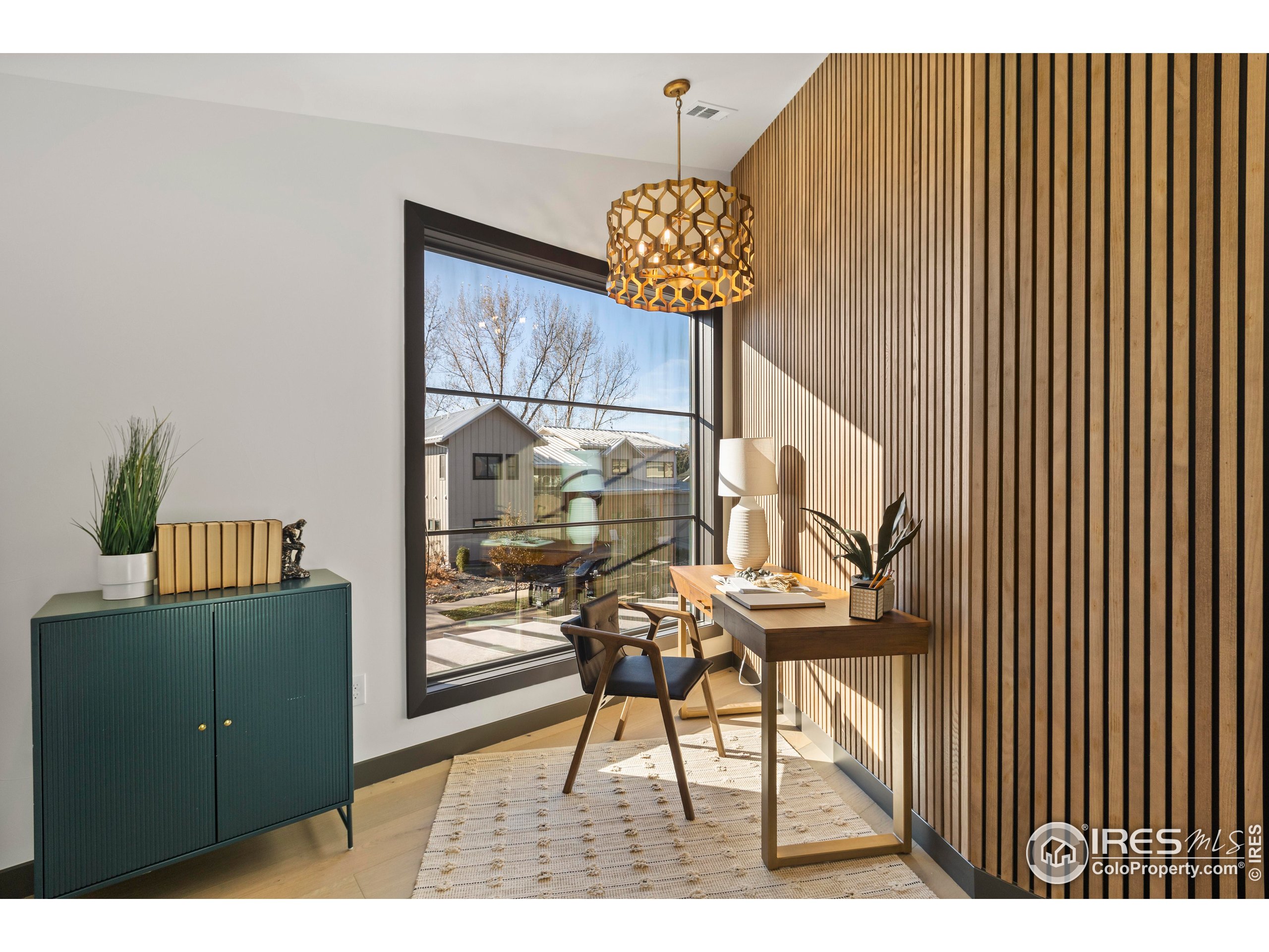 728 Peregoy Farms Way