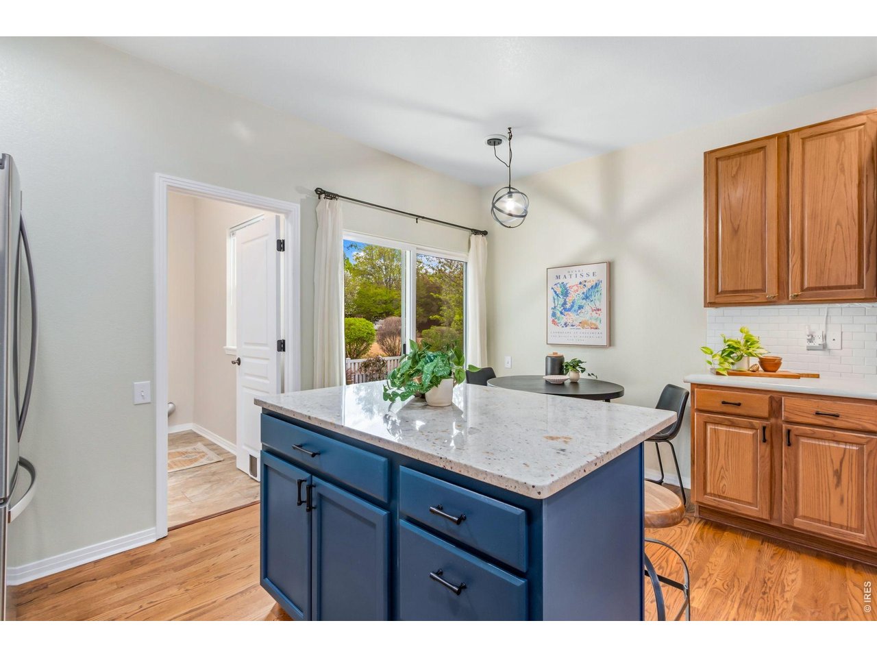 5239 Country Squire Way