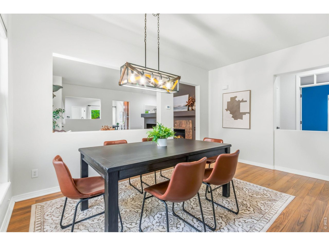 5239 Country Squire Way