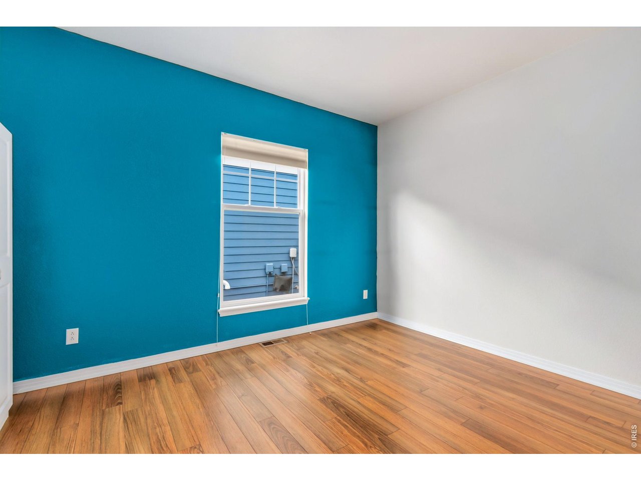 5239 Country Squire Way