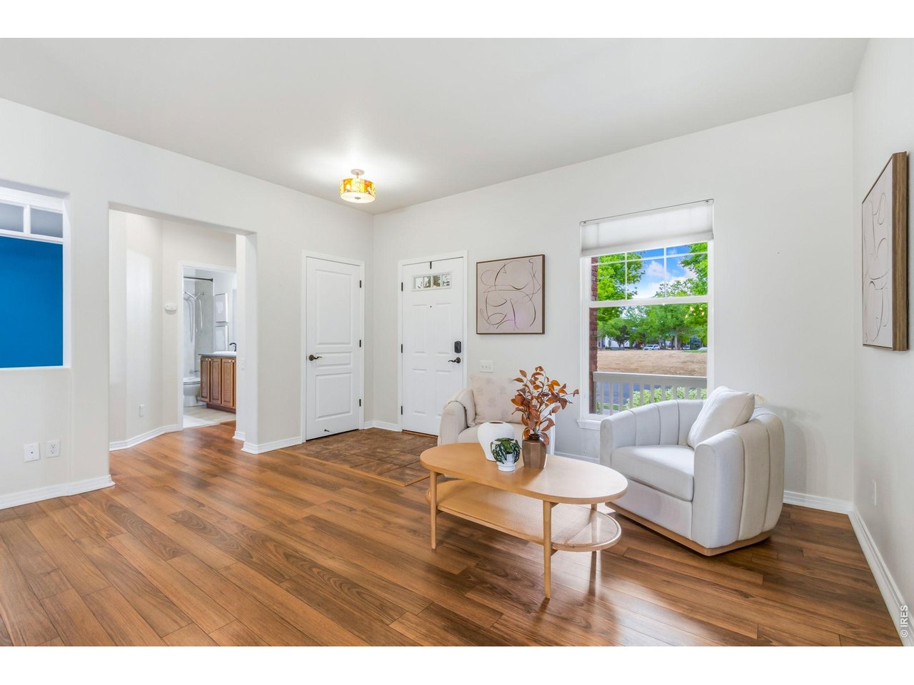 5239 Country Squire Way