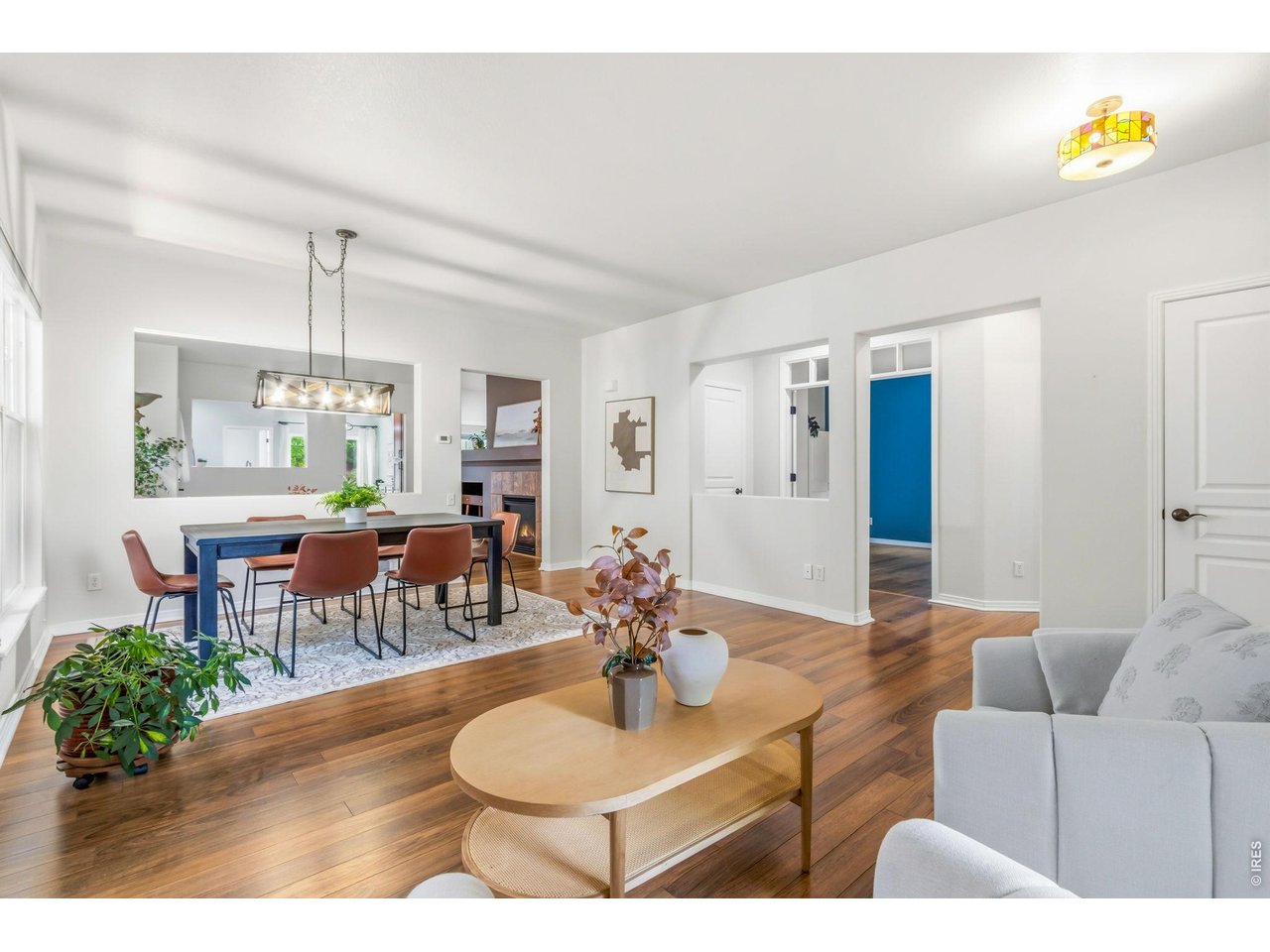 5239 Country Squire Way