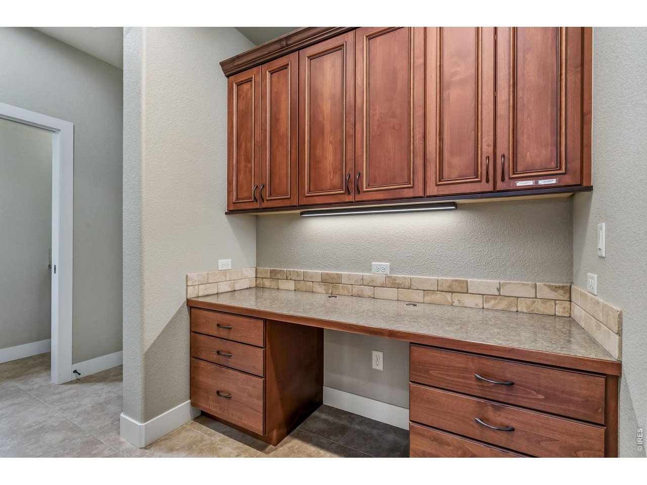 1109 Honholtz Dr