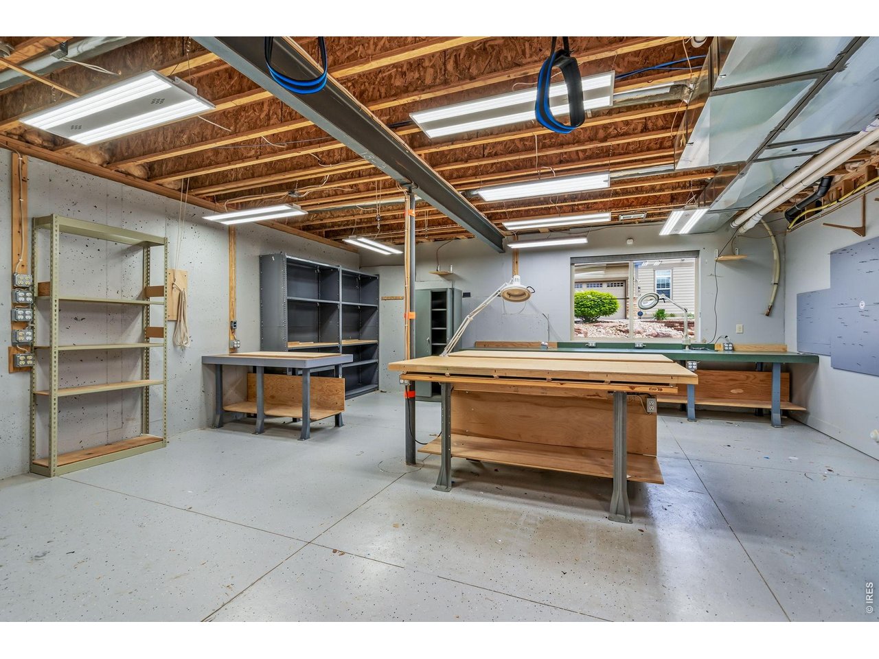 1109 Honholtz Dr
