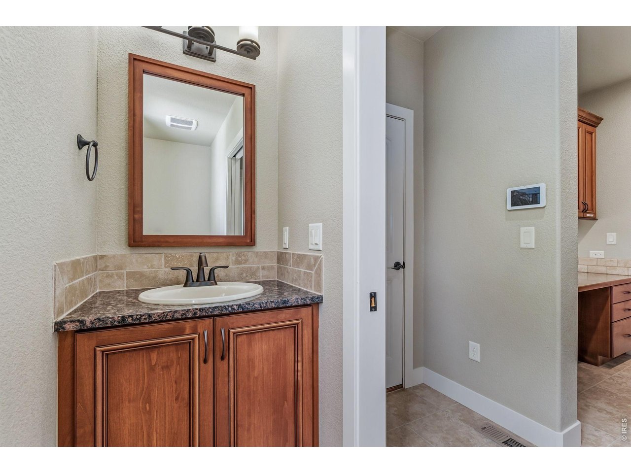 1109 Honholtz Dr