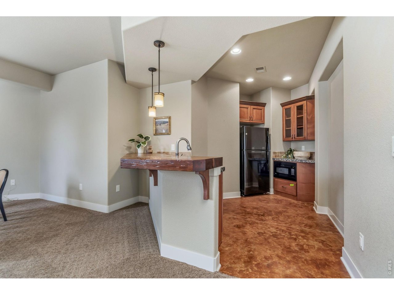 1109 Honholtz Dr