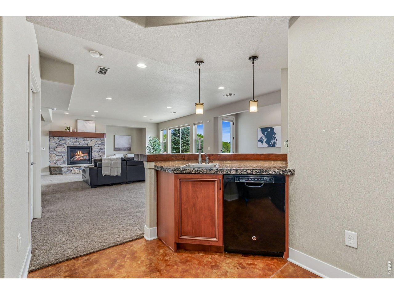 1109 Honholtz Dr