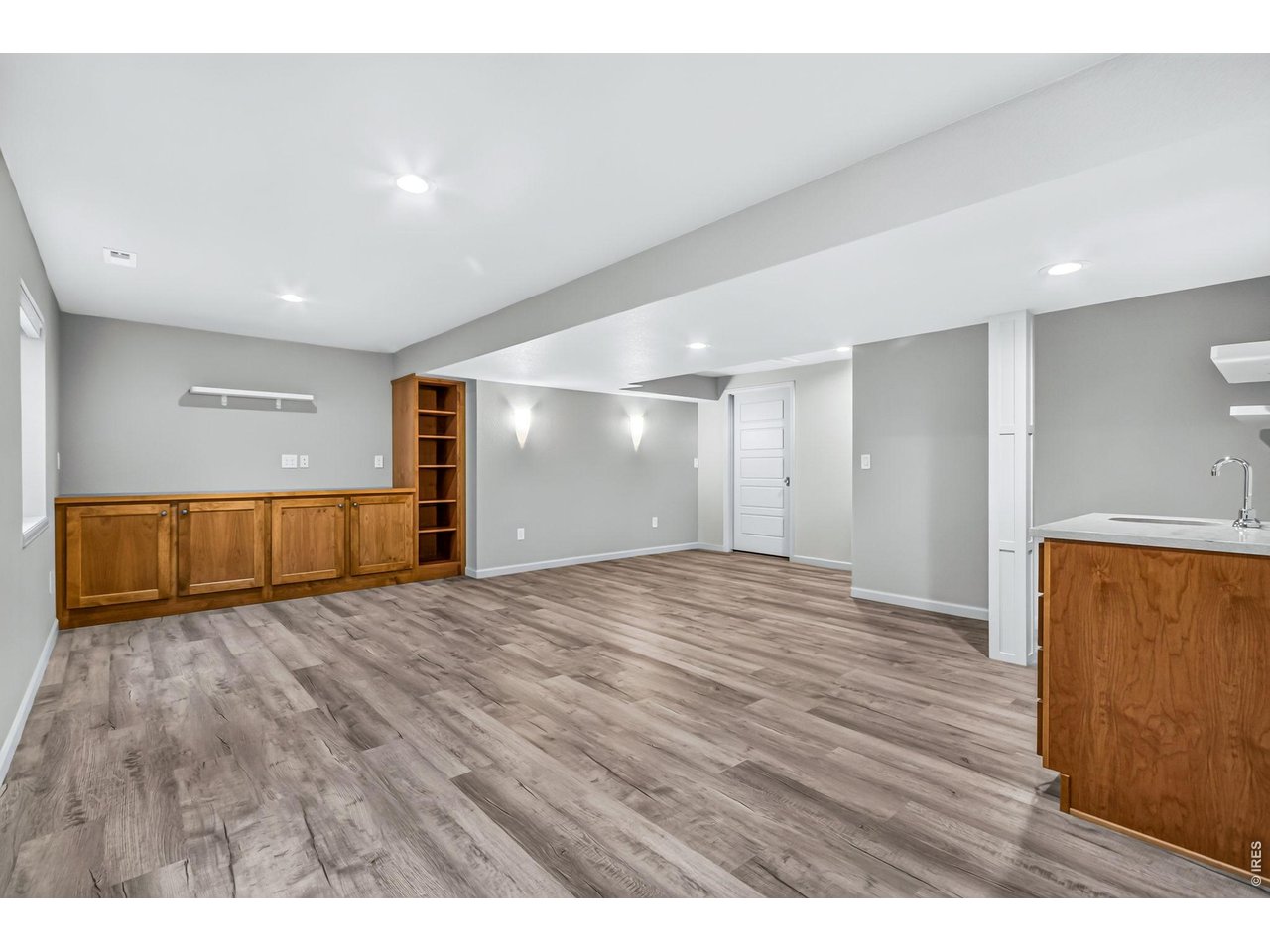 7457 Stonington Ct
