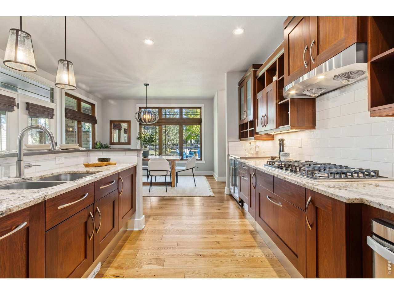 6626 Royal Country Down Dr