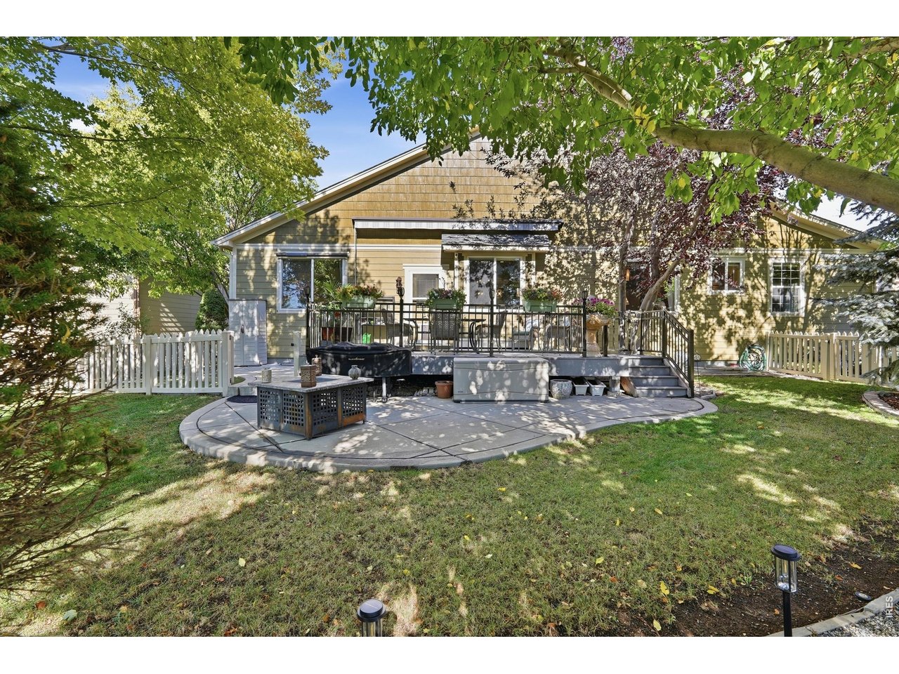 1413 Bluemoon Dr