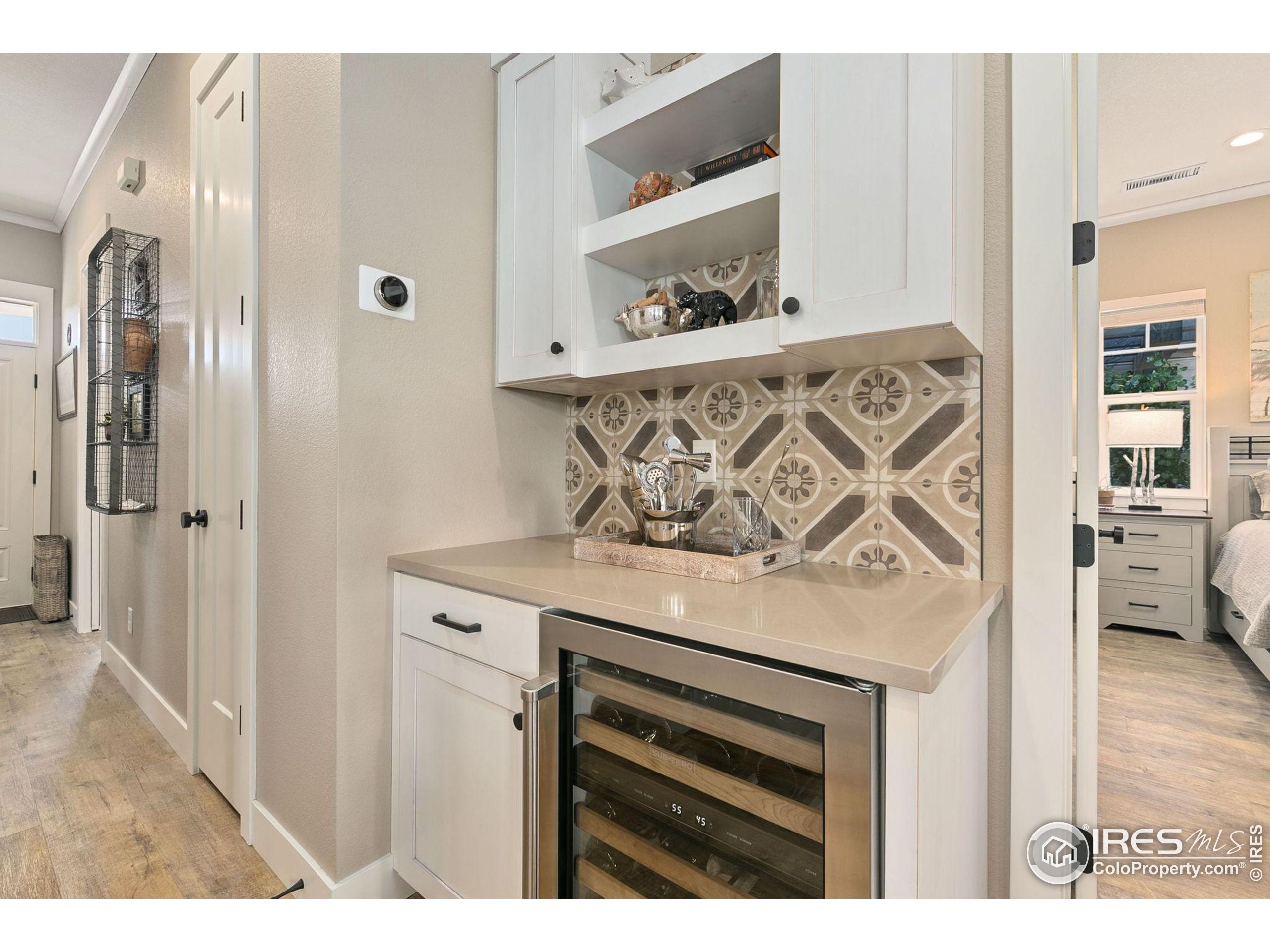 709 Harts Gardens Ln