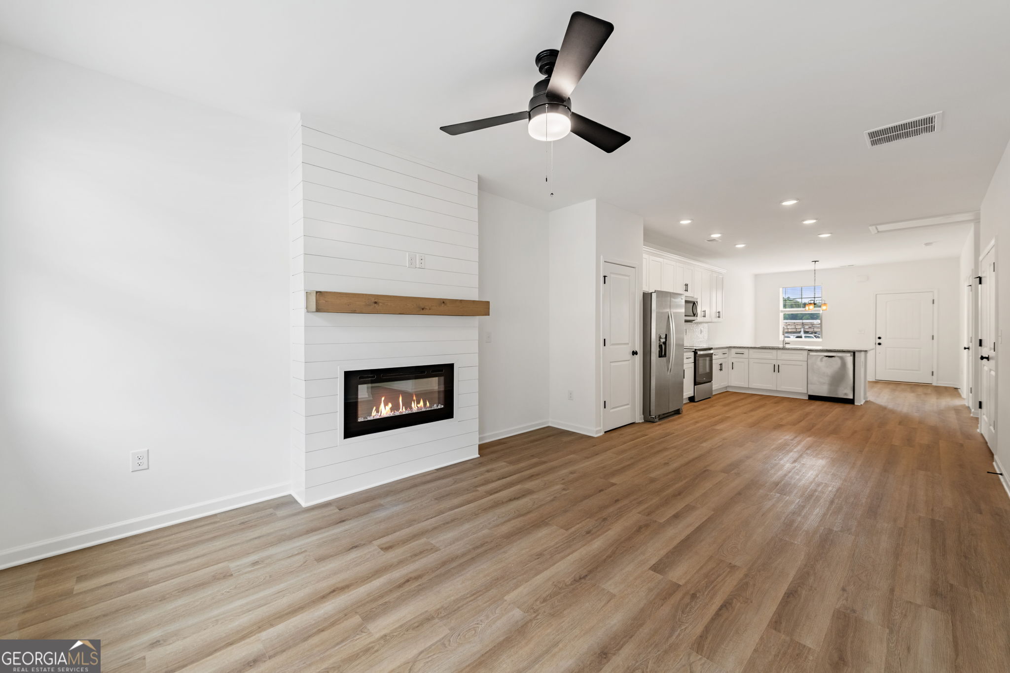 UNIT 33 Chapel Drive # 33