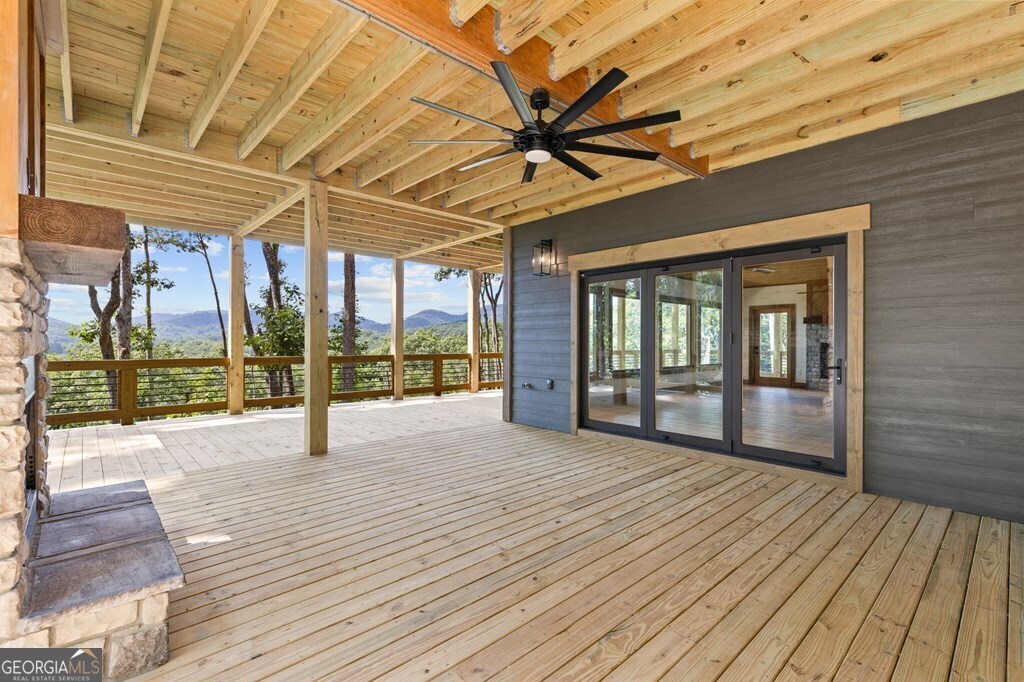 LOT 20 Blue Ridge Escape # 20