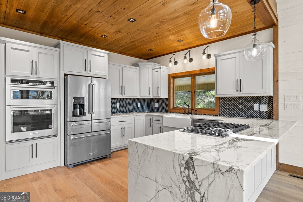 LOT 20 Blue Ridge Escape # 20