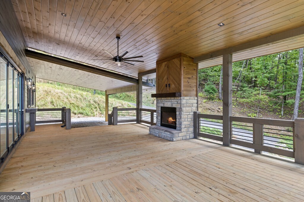 LOT 20 Blue Ridge Escape # 20
