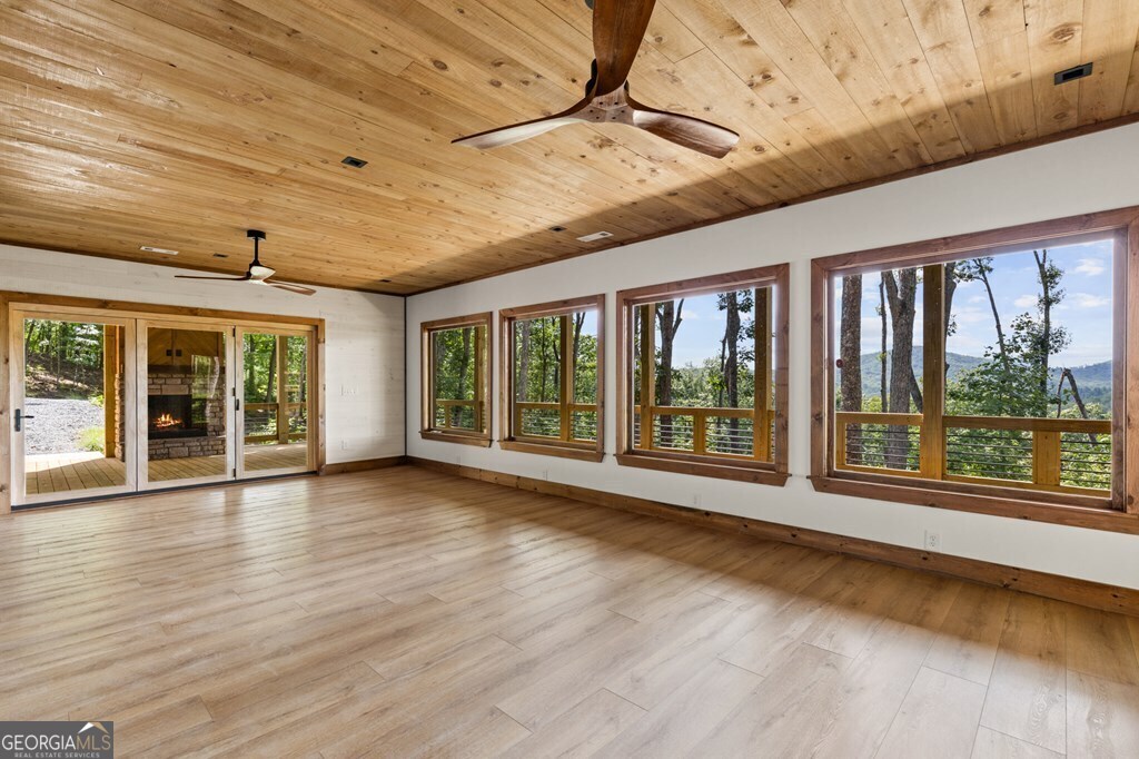 LOT 20 Blue Ridge Escape # 20