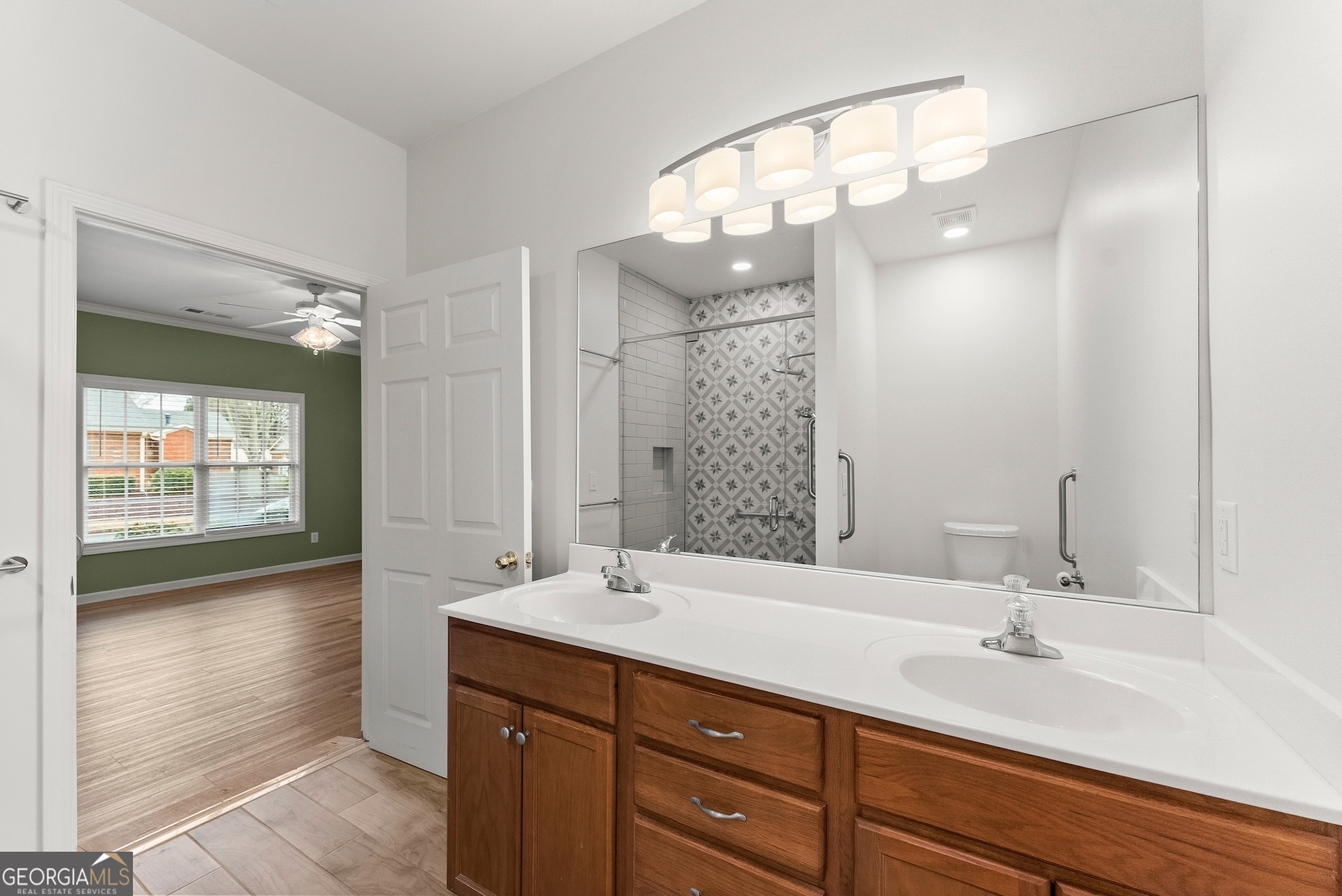 119 Holiday Road # 603