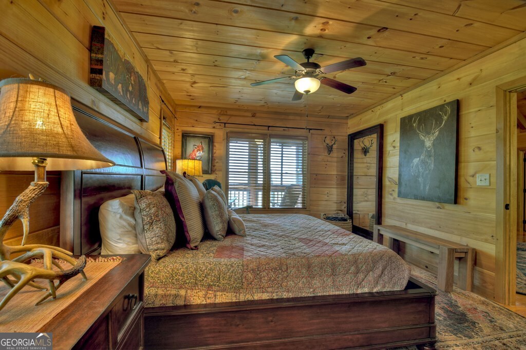 783 Moreland Drive N