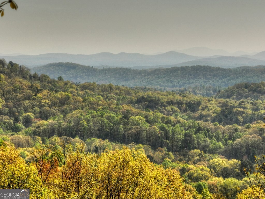 783 Moreland Drive N