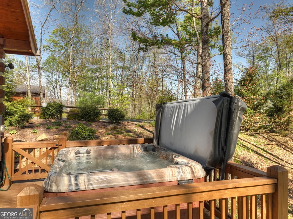 783 Moreland Drive N