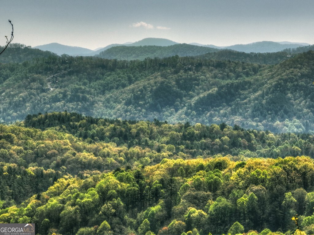 783 Moreland Drive N