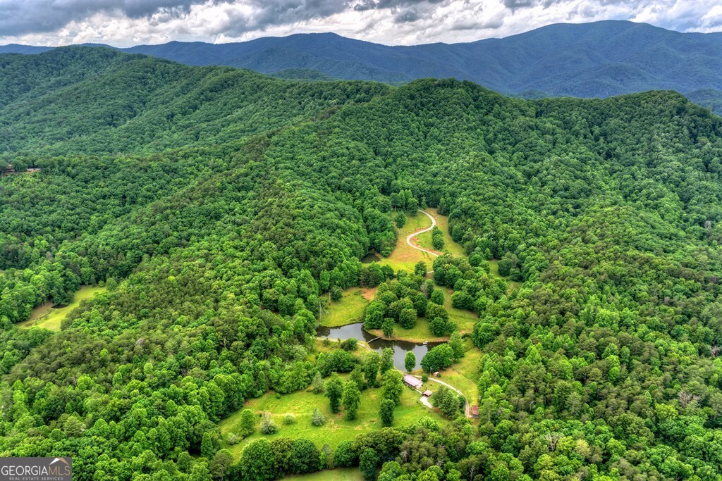 20.11 AC Mountain View Road