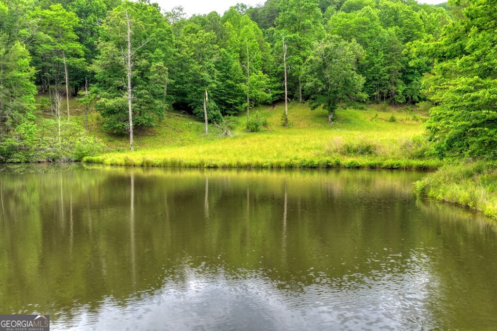 20.11 AC Mountain View Road