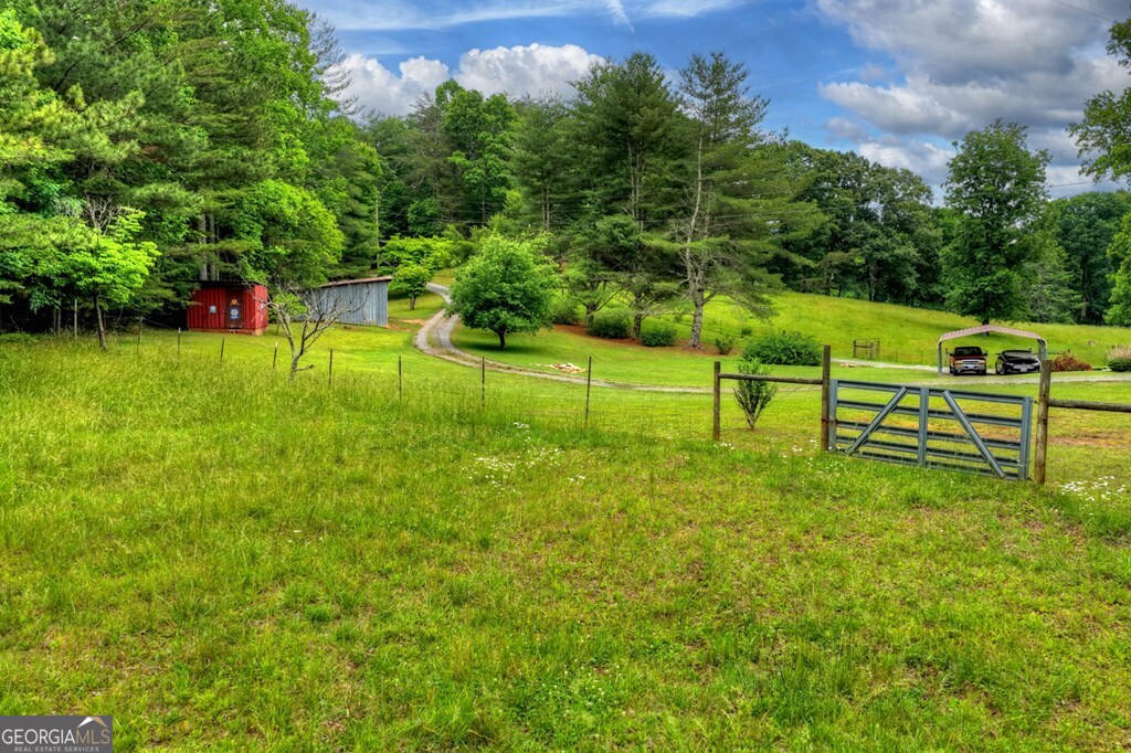 20.11 AC Mountain View Road