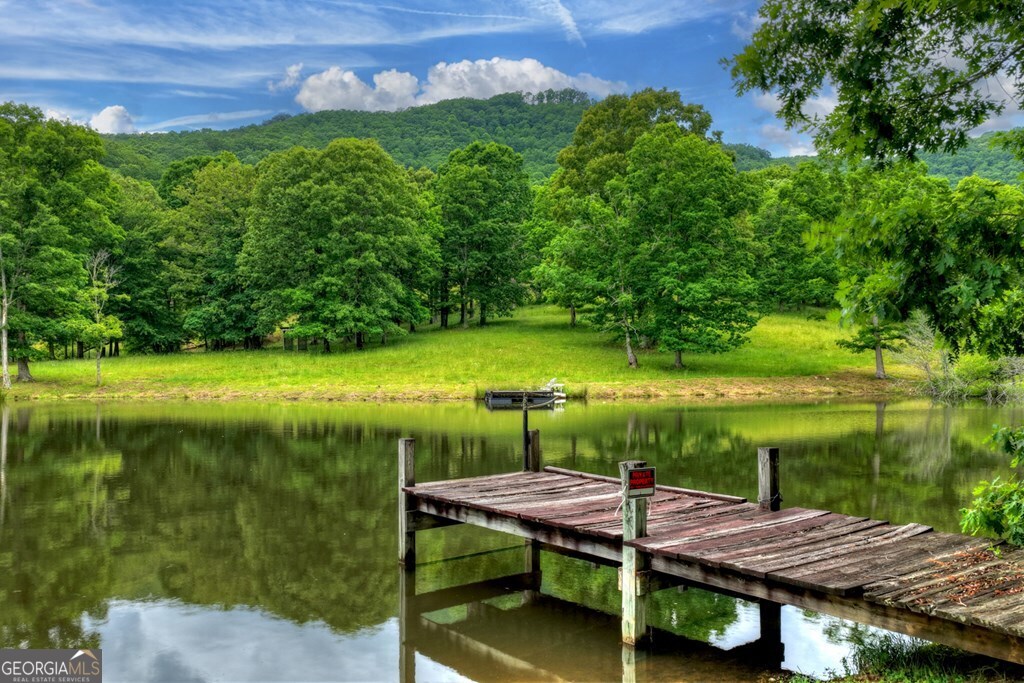 20.11 AC Mountain View Road