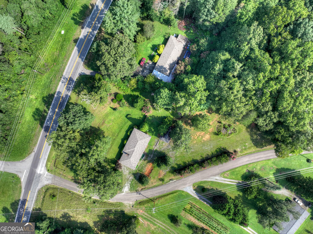 35 E Thomas Road