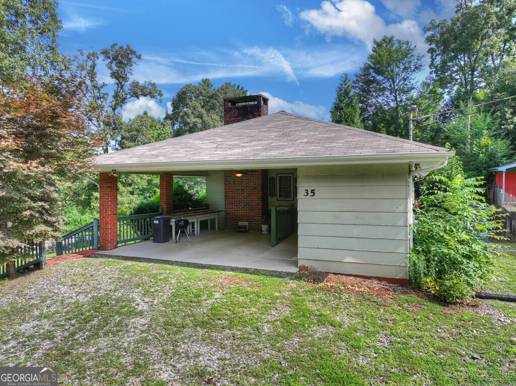 35 E Thomas Road
