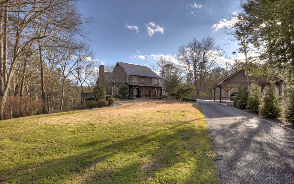 223 Mountain Tops Road