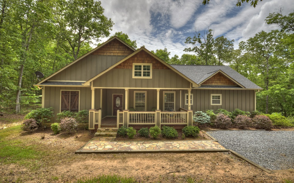 47 Coldwater Creek Drive