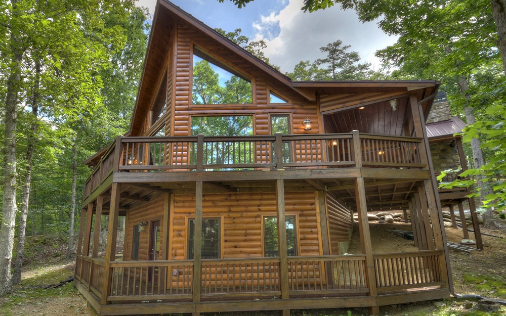 25 Stuart Highland Drive