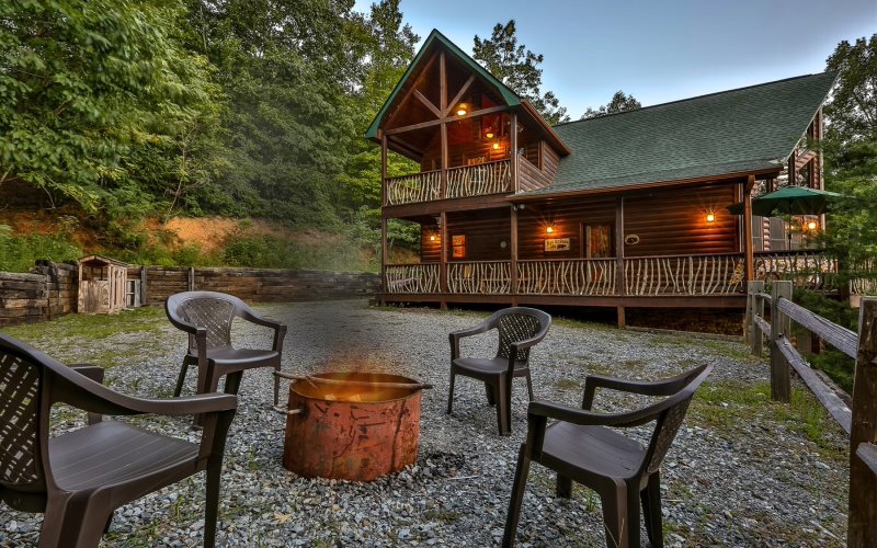 385 Deer Crest Heights