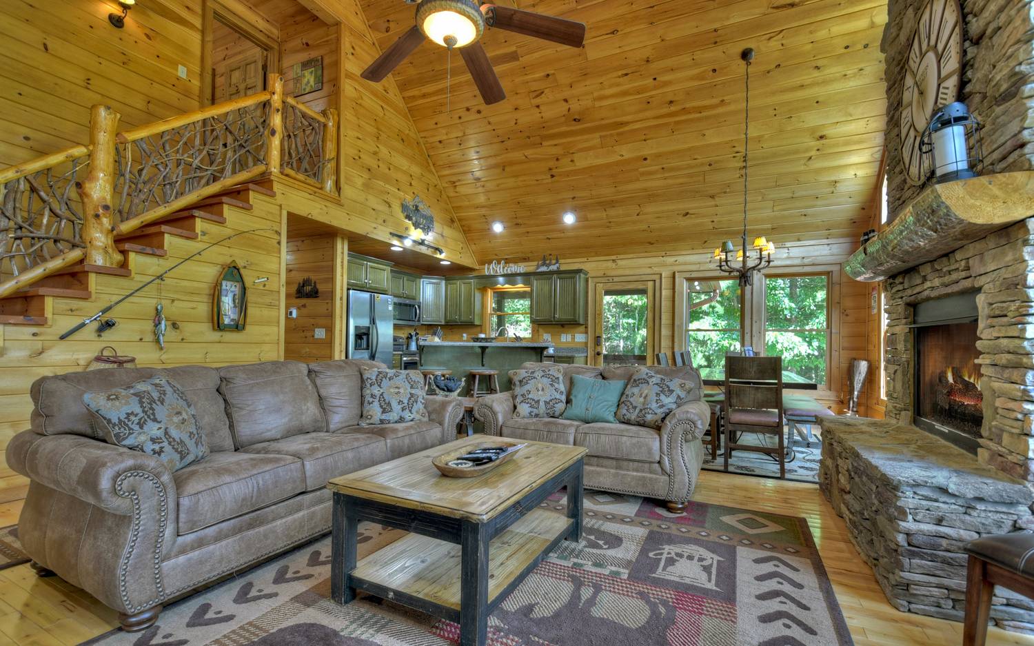221 Deerfield Lane