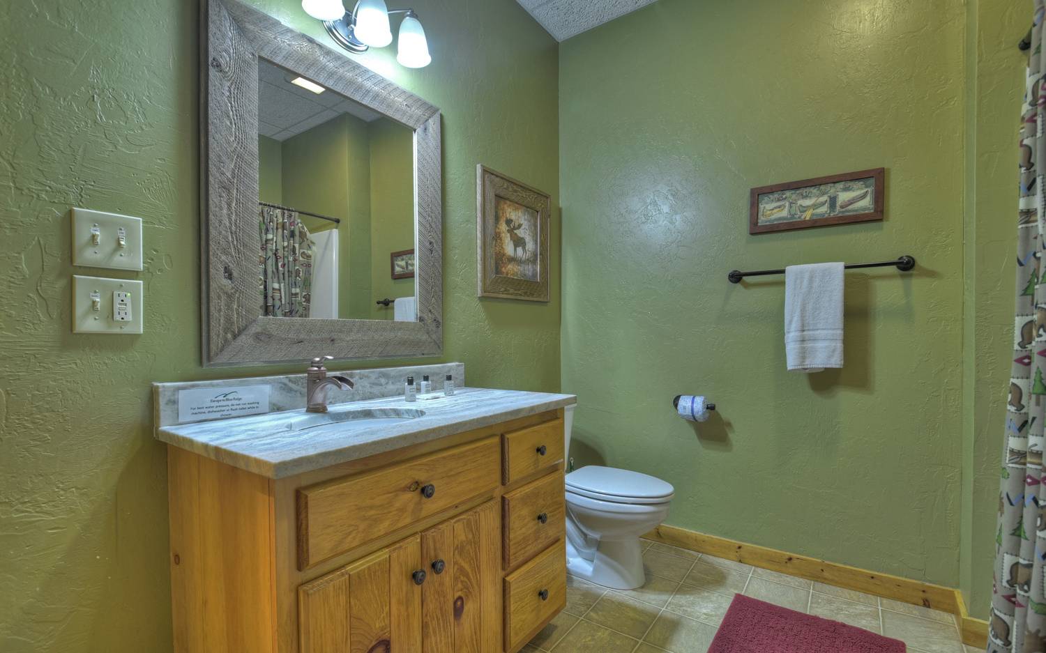 221 Deerfield Lane